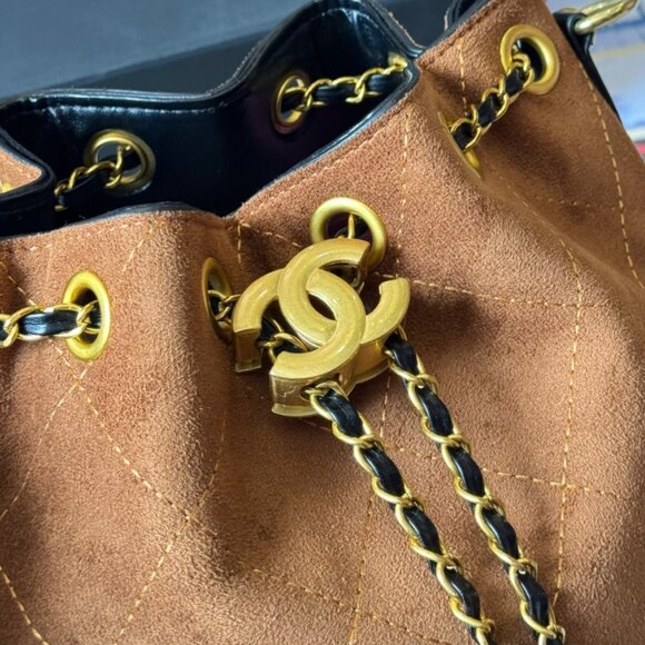 Chanel Travel Bags, Shoulder Bags - Picture 4 of 9